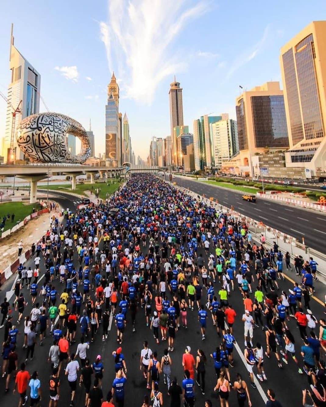 ドバイのインスタグラム：「Well Done #Dubai」