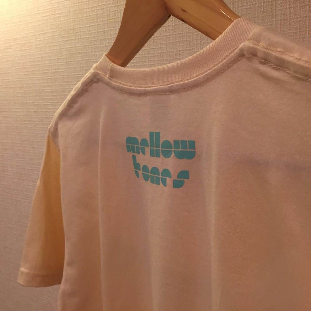 森広隆さんのインスタグラム写真 - (森広隆Instagram)「『Groovecaster』Tシャツ登場！着やすくシンプルにしてみました。 明日からライブ会場で販売します。」11月8日 21時30分 - morihirotaka