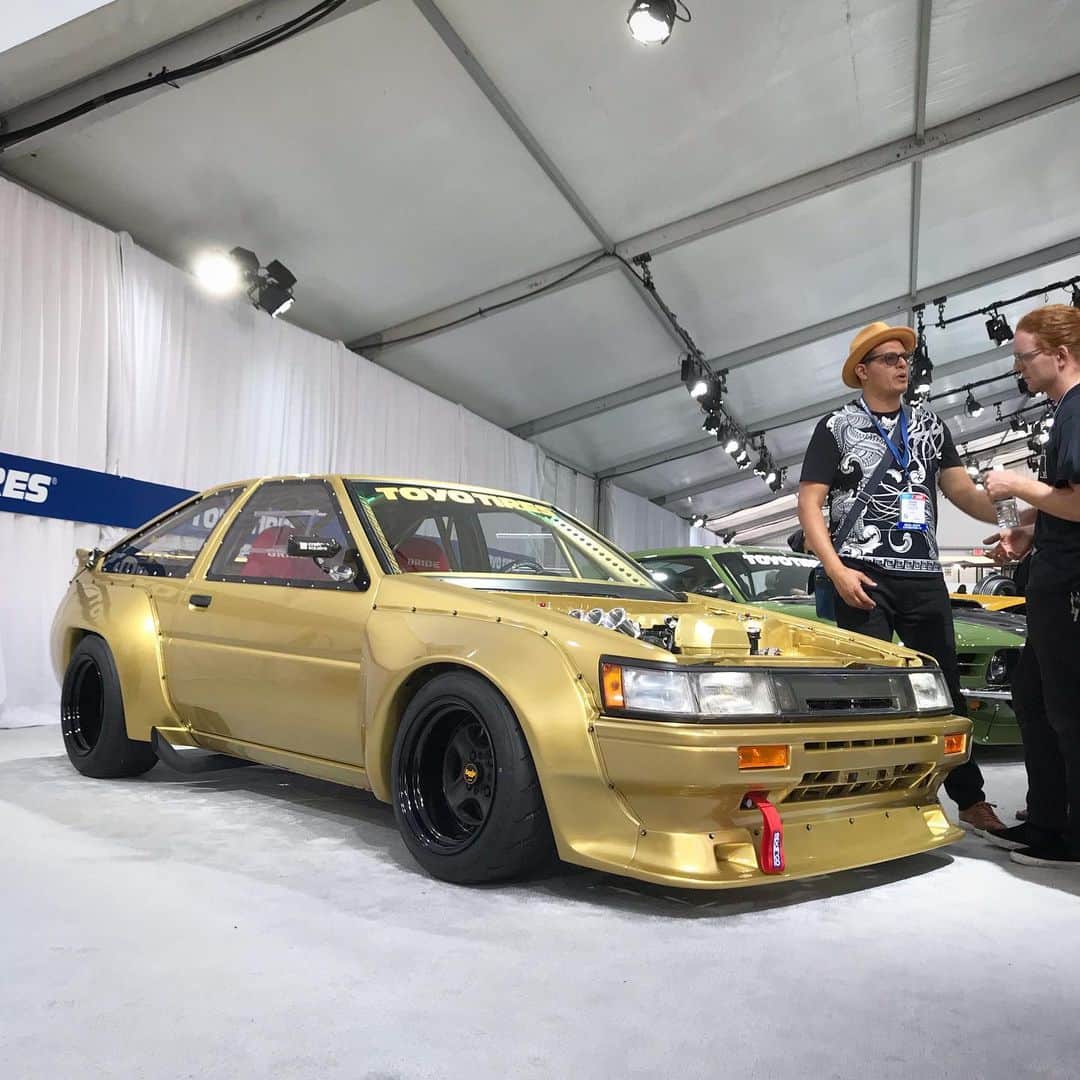 WORKのインスタグラム