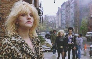 コートニー ラブさんのインスタグラム写真 コートニー ラブinstagram Fbf Released November 8 In 1986 Sid And Nancy Garyoldman Chloewebb Courtneylove 11月9日 3時31分 Courtneylove