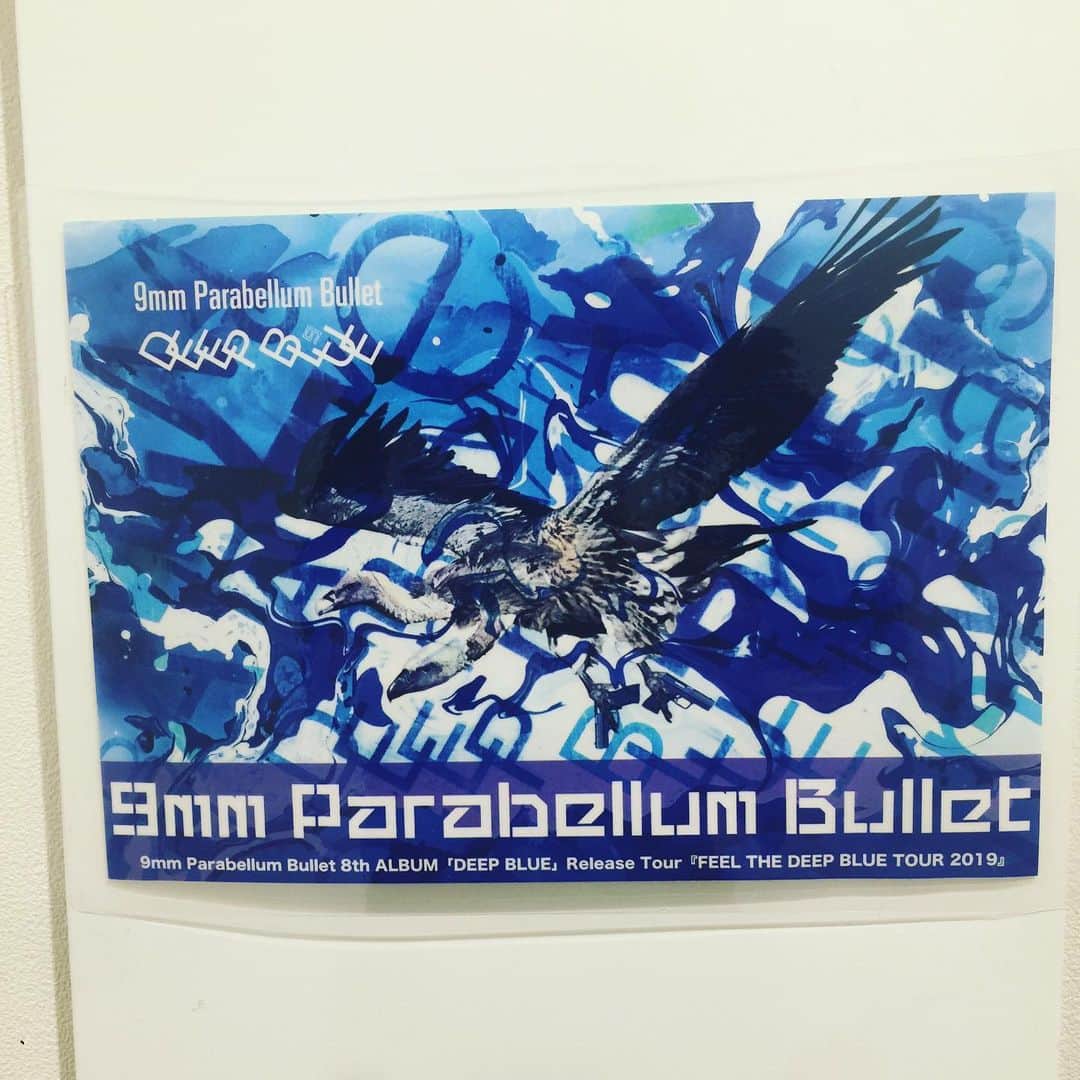 のインスタグラム：「本日の現場は仙台PITでの9mm Parabellum Bullet「FEEL THE DEEP BLUE TOUR 2019」ライブ撮影！今日も今日とてヴァシャっと撮るど！ #9mmparabellumbullet #仙台PIT #サウシュー #soundshooter」