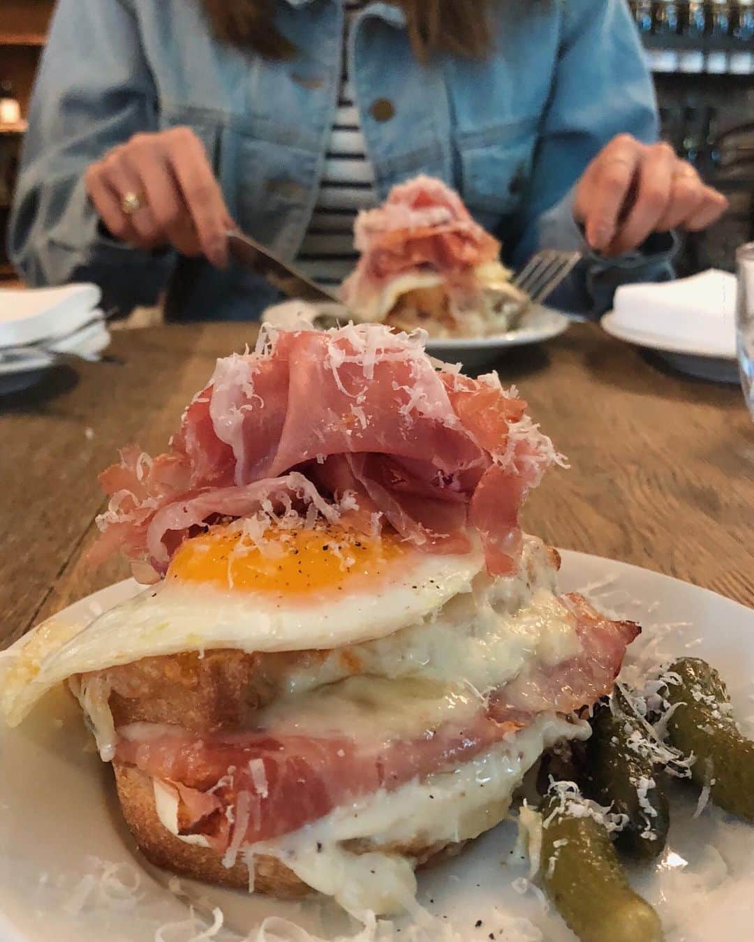 斎藤菜々子のグルメインスタ