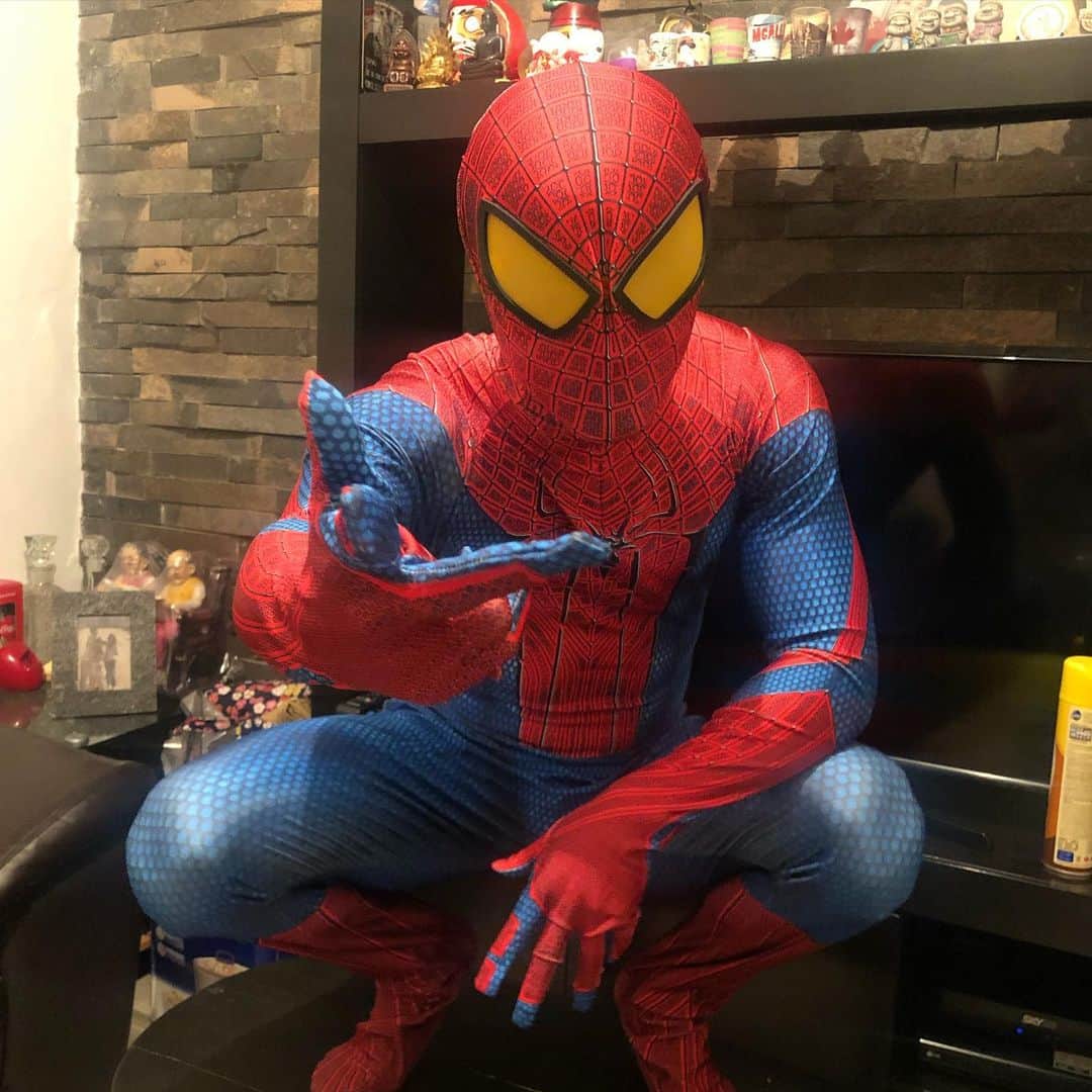 亀田和毅さんのインスタグラム写真 - (亀田和毅Instagram)「Ya es viernes y me toca de Spiderman 🥳🕷🕸#spiderman」11月9日 9時53分 - tomokikameda