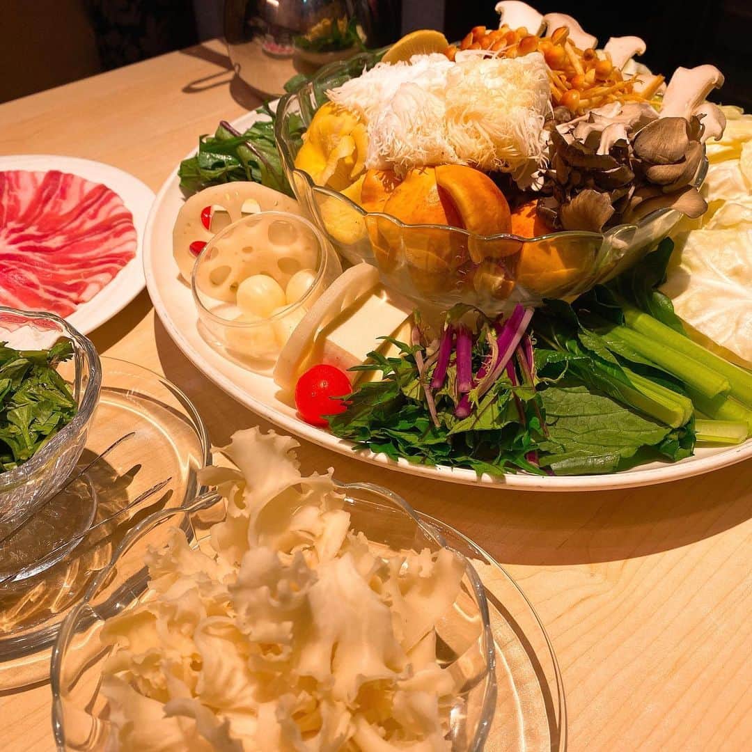 堀井亜生のグルメインスタ