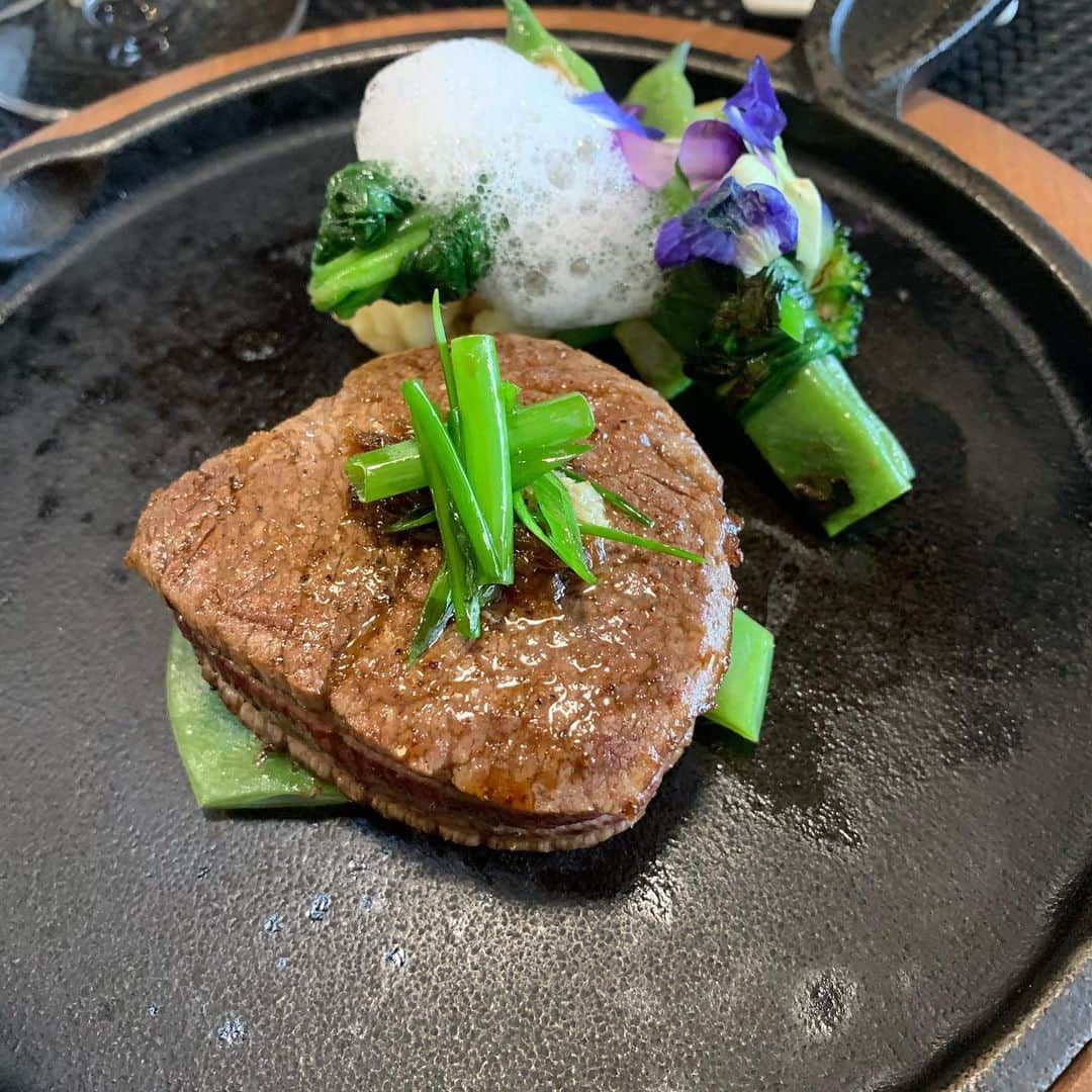 河野景子さんのインスタグラム写真 - (河野景子Instagram)「食べて笑って寛いで！ 良い時間😊✨」11月9日 11時41分 - keikokono1112
