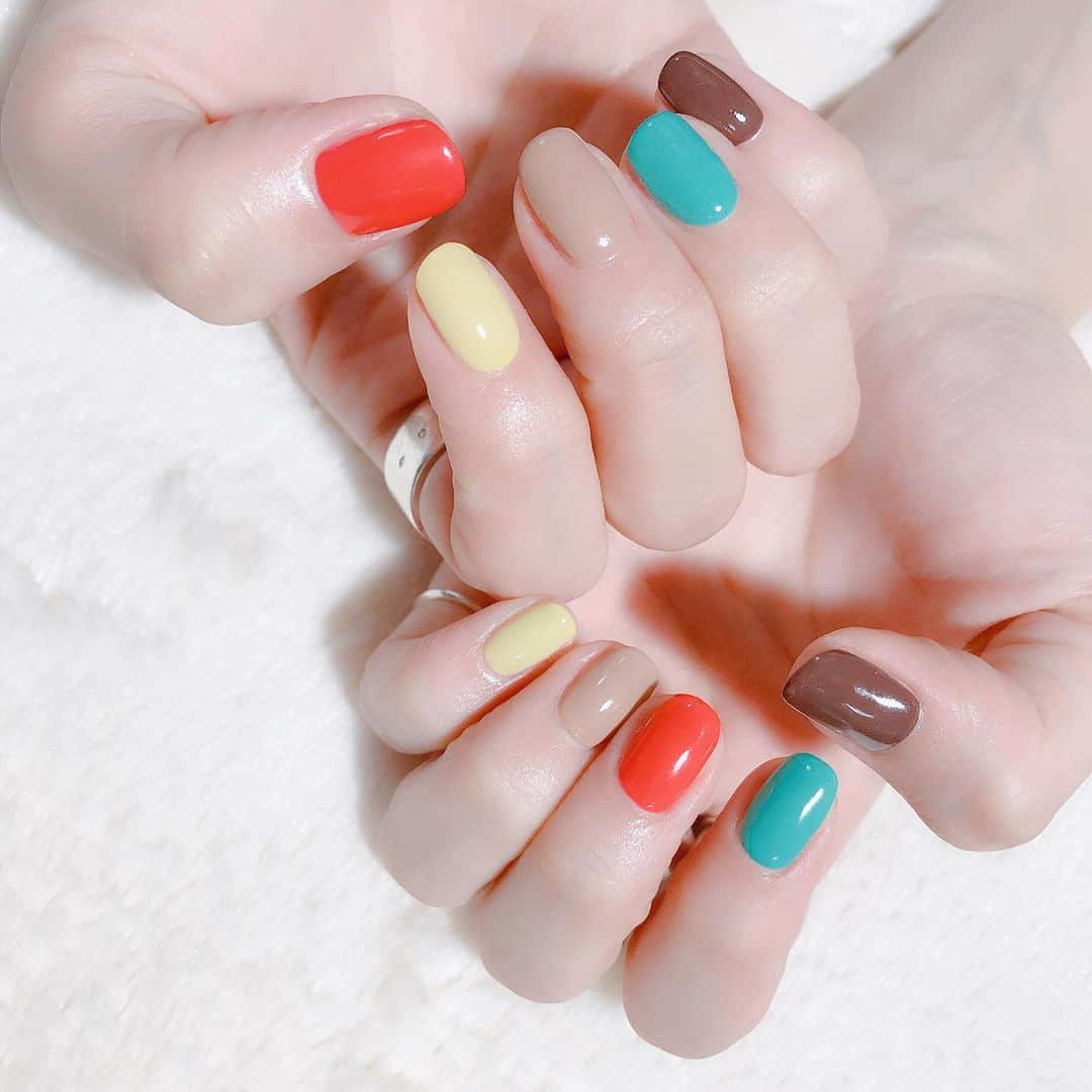 なかやまちえこさんのインスタグラム写真 - (なかやまちえこInstagram)「くすみマーブルチョコカラー🍫🍂 #nail #nails #nailart #ネイル #美甲 #ネイルアート  #clou #nagel #ongle #ongles #unghia #japanesenailart #manucure #네일 #젤네일 #네일아트 #네일리스트 #japanesenails #manicurist #gelnails #أظافر  #foot #footnail #ペディキュア #秋ネイル #autumnnail #田野アサミ ちゃん」11月9日 12時22分 - chiekonakayama