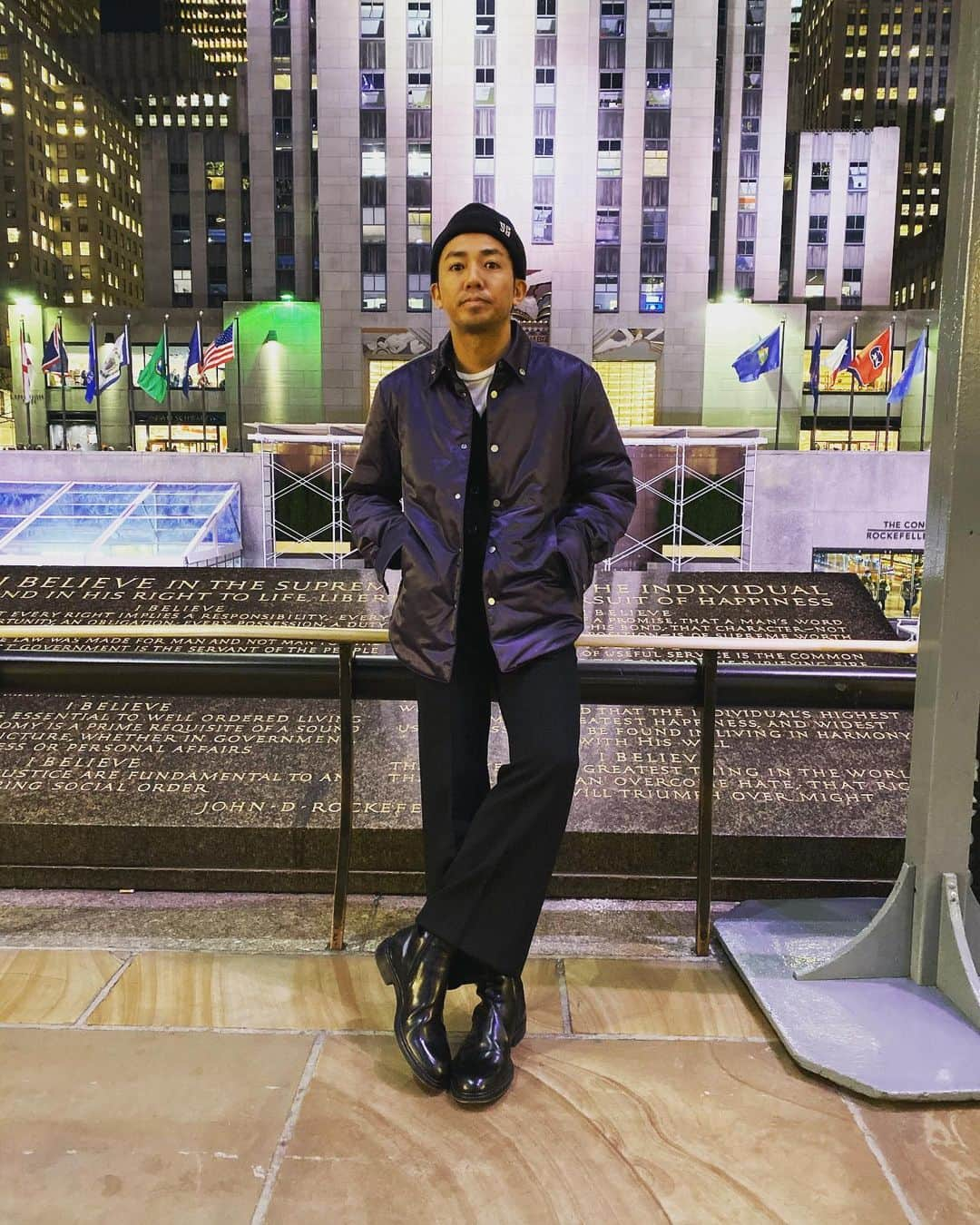 綾部祐二さんのインスタグラム写真 - (綾部祐二Instagram)「I love NYC winter at Rockefeller Center.  down jacket: @overcoat.nyc  Pants: @celine  Boots: @maisonmargiela  Hat: @rafsimons」11月9日 12時58分 - yujiayabe