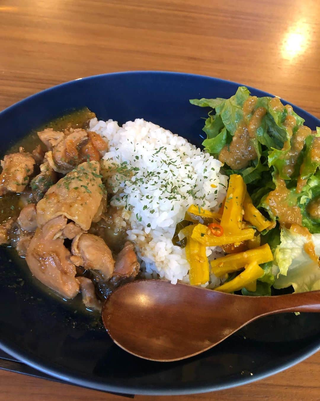 木村良平さんのインスタグラム写真 - (木村良平Instagram)「初めてのお店でカレーを食べるのは勇気がいる。 #foodporn #辛いの苦手 #美味しかった」11月9日 13時48分 - ryouhey_drunk