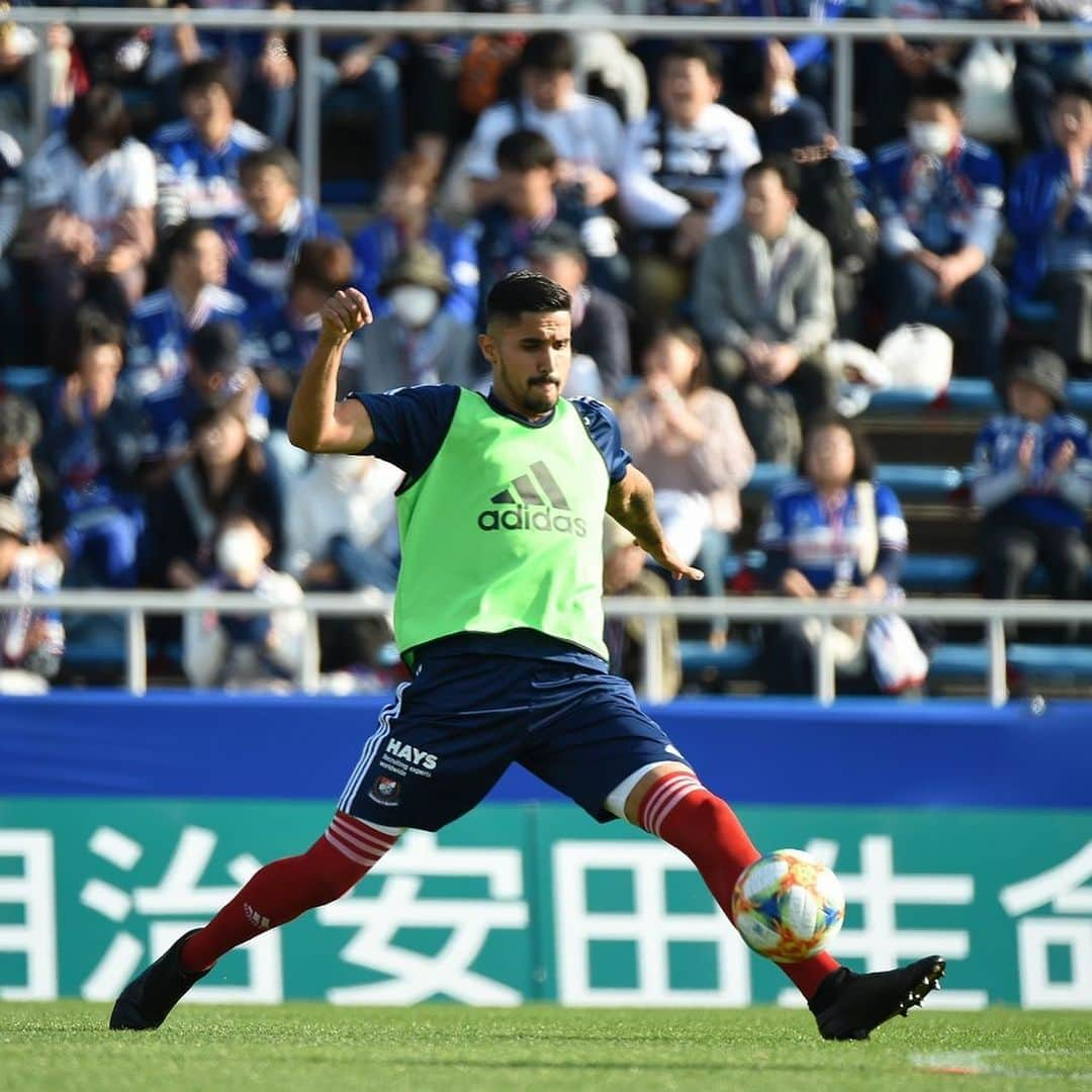 横浜F・マリノスさんのインスタグラム写真 - (横浜F・マリノスInstagram)「🔥🔥🔥 . . #fmarinos #Jリーグ #ウォームアップ #warmup #jleague」11月9日 13時43分 - yokohamaf.marinos