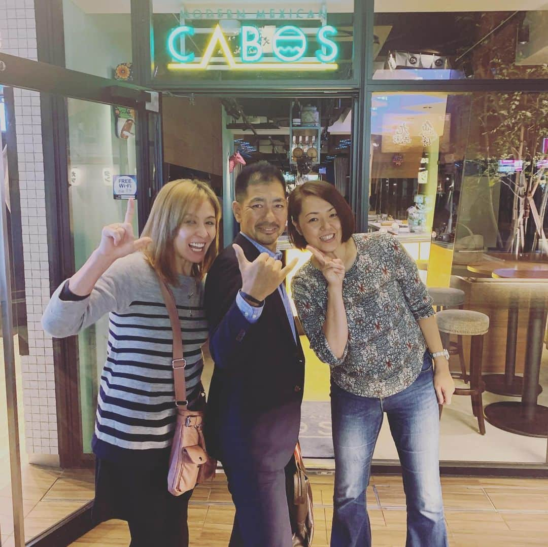 下田美馬さんのインスタグラム写真 - (下田美馬Instagram)「10年前 10年後 Hace10años →ahorita  Siempre con las 😂🇲🇽🍻🌮🇲🇽🍻🌮🇲🇽😂」11月9日 14時06分 - mima_tia_shimoda