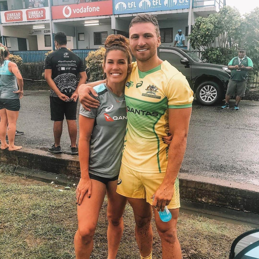 シャルロッテ・キャスリックさんのインスタグラム写真 - (シャルロッテ・キャスリックInstagram)「Aussie 7’s boys officially qualified for Tokyo 2020!!! Lew Lew with the falcon charge down into try timeeee for the win 🙌🏽 So proud 🤗」11月9日 14時26分 - charlottecaslick