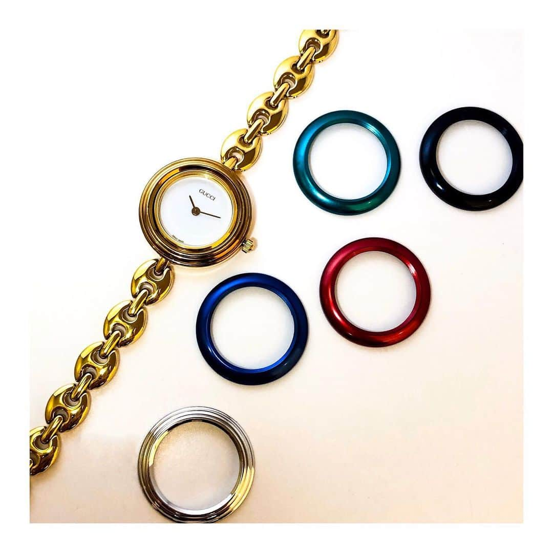 HIROBさんのインスタグラム写真 - (HIROBInstagram)「﻿ 【名古屋パルコ】﻿ ﻿ GUCCI Change bezel﻿ ﻿ チェンジベゼルが久々の入荷。﻿ 週末売り切れ必至商品となります。﻿ ﻿ 是非お越し下さいませ。﻿ ﻿ ☎︎052-238-2075﻿ ﻿ #hirob﻿ #hirobnagoya﻿ #baycrews﻿ #jounalstandard #edifice #iena #maven #mavenwatches #lobor #loborjapan #gucci #guccigucci  #ヒロブ﻿ #ヒロブ名古屋﻿ #ベイクルーズ #ジャーナルスタンダード #エディフィス #イエナ #マベンウォッチズ #ロバー #グッチ」11月9日 14時27分 - hirob.jp