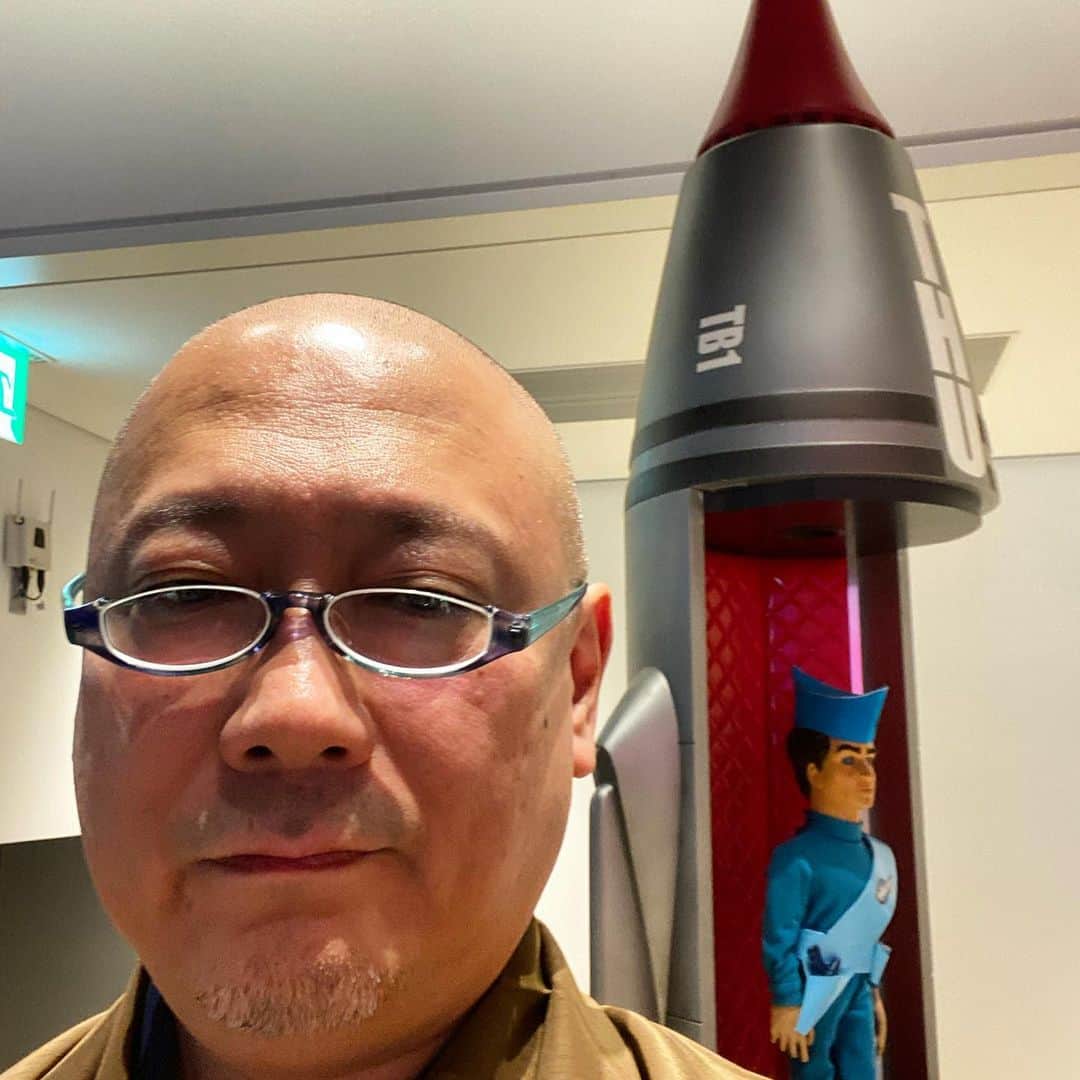 森田繁のインスタグラム：「サンダーバード1号、スコットくんと記念の一枚」