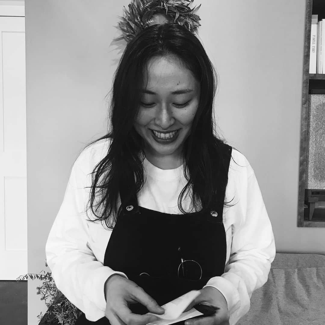 丸山礼さんのインスタグラム写真 - (丸山礼Instagram)「✂️ 迫り来ているかもしれない恐怖について 共感できるのは誕生日が同じだからだと思います。。 新店舗 @edie.hair でカットとトリートメントを😊🙏」11月9日 15時51分 - rei_maruyama
