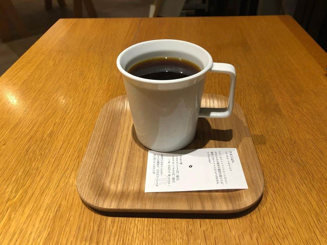 石井輝明さんのインスタグラム写真 - (石井輝明Instagram)「神楽坂。 今日は実践女子大学さんのミス実践コンテストの司会をさせていただきまして、夜は無限大です。 おじさんには眩しいくらい皆さん輝いていました。  #weekenderscoffeeallright #cafe #coffee #カフェ #東京カフェ #神楽坂カフェ #カフェ芸人 #僕はというとよしも男前ランキング現在9位 #今日のミスコンはファイナリスト5名の戦い #9位では戦いにも行けない #自宅待機 #家でドラマ観るだけ #それはそれでいいか」11月9日 16時16分 - comandanteishii