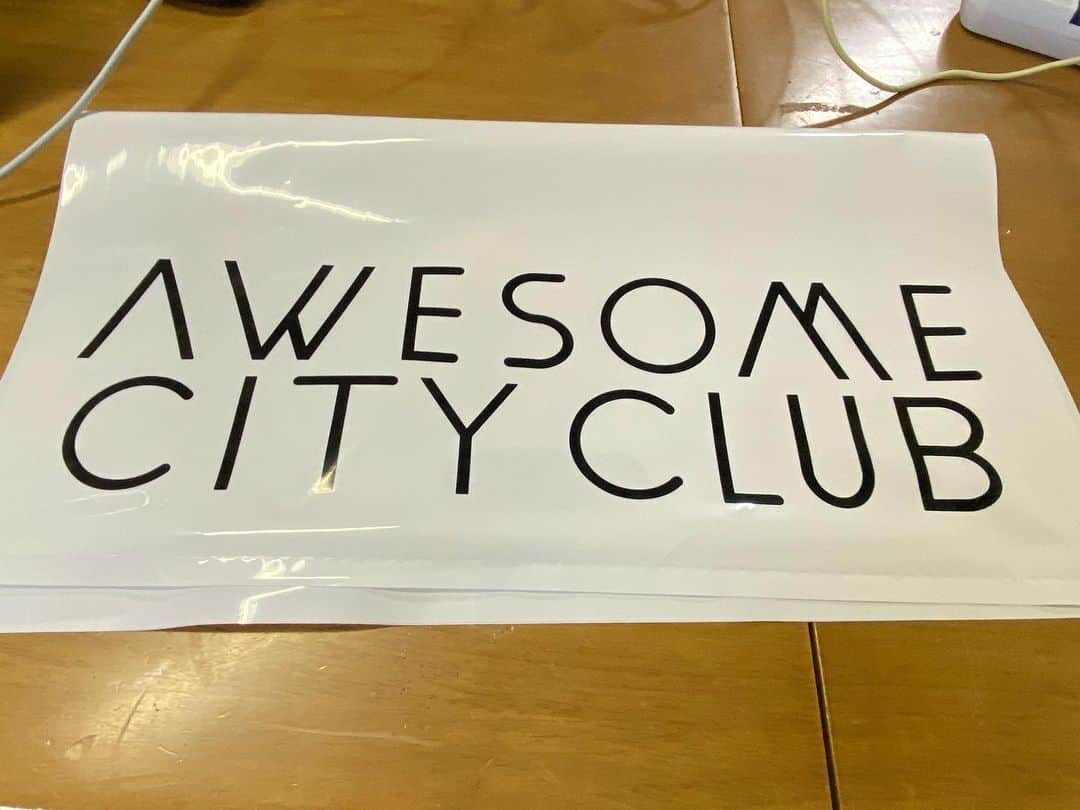 モリシーのインスタグラム：「ツアーが始まりまっせー！ よろしく！ #awesomecityclub #awesometalks #nicebuddytour」