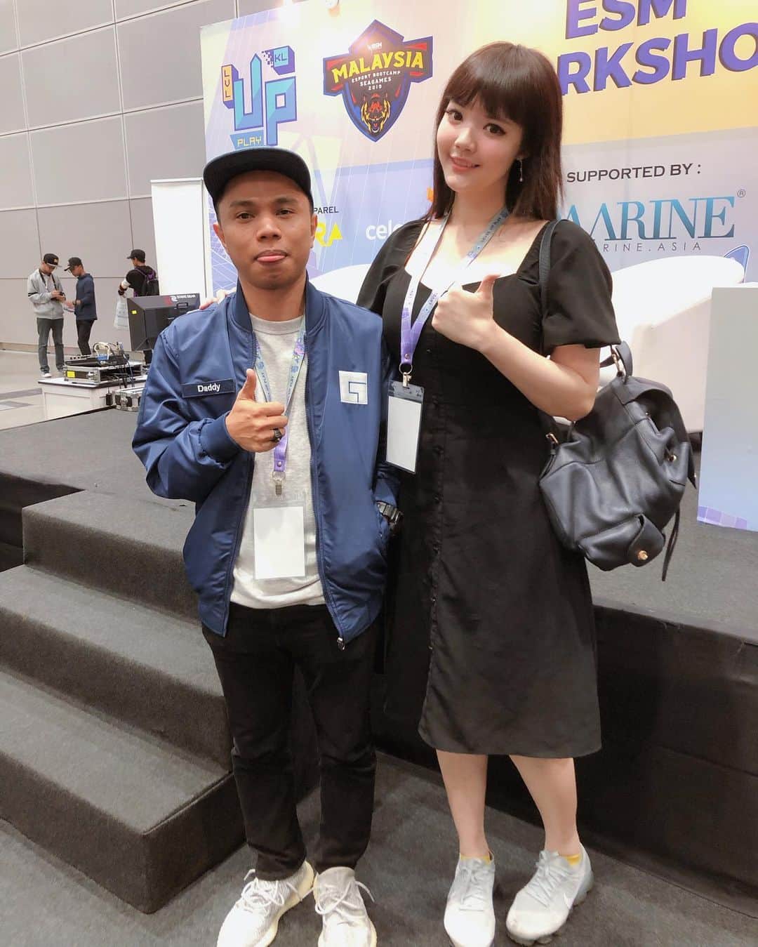 YingTzeさんのインスタグラム写真 - (YingTzeInstagram)「🌟 Level Up Play Event 🌟 Attended @nrddynrsl ‘s talk show about @shopeebosskurr Gaming Familia. ❤️ _ DaddyHood so good in answering questions. 🤣👌🏻 Mantap Daddy ! _ #blessed #levelupplay #shopeebosskurr #gamingmalaysia #esportsmalaysia」11月9日 16時22分 - yingtze