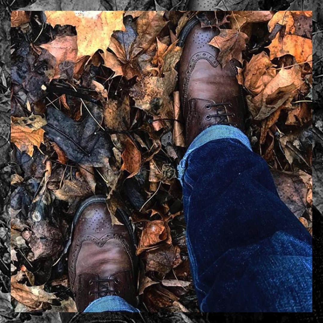 のインスタグラム：「Islay in Dark Brown Scotch Country Grain – photo credit @andreyp__ #crockettandjones #madetobeworn #customerimages」