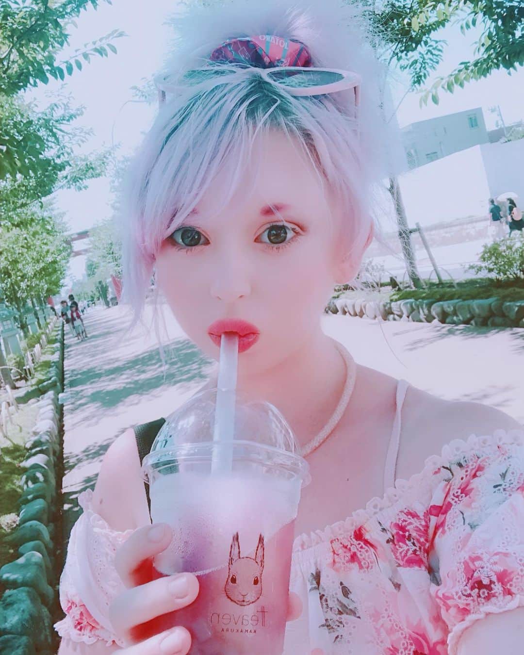 のインスタグラム：「💖Boba from @teaven_japan in Kamakura~💞 Lavender tea & butterfly pea tea~ one of the best boba I’ve ever had~💕💓💘 💝I’ll be posting lots of pics from Japan that I never posted~💝 #boba #bobatea #bubbletea #tapioca #kamakura #タピオカ #タピる #タピオカ好き #タピオカグラム」