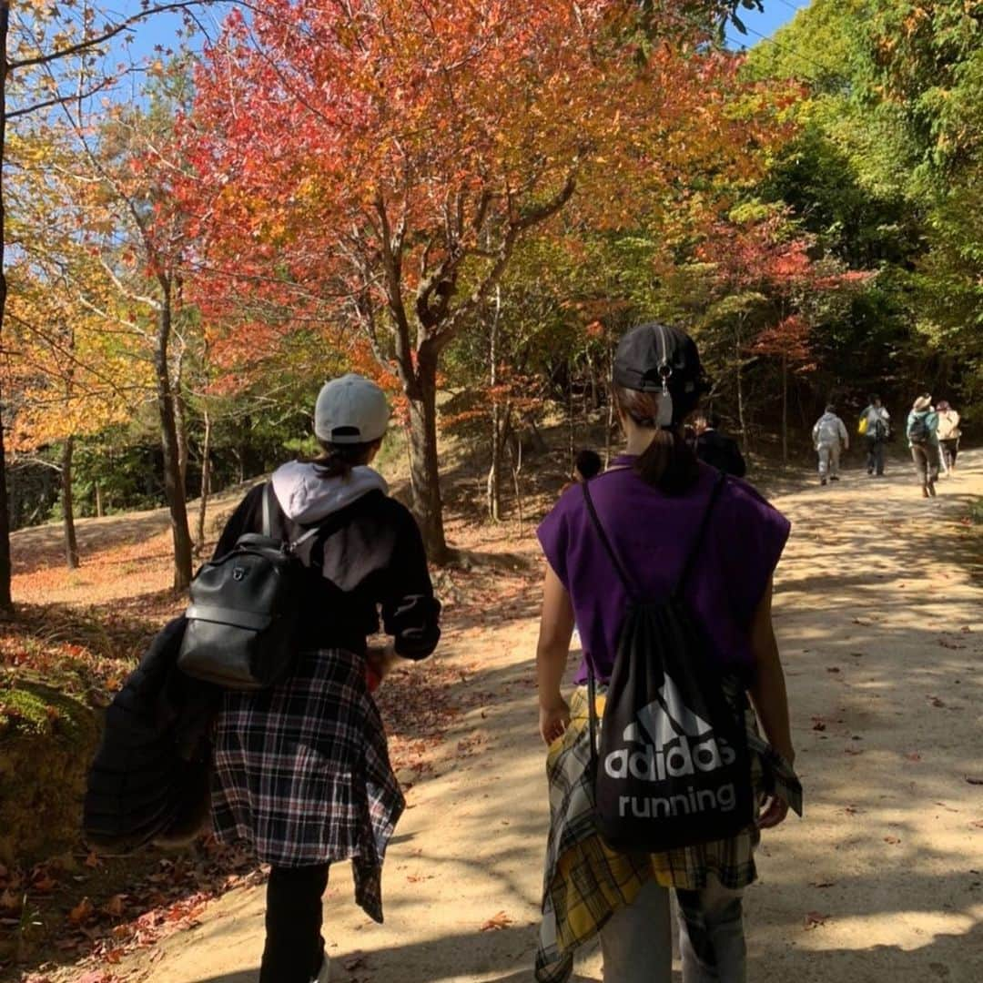 片瀬仁美さんのインスタグラム写真 - (片瀬仁美Instagram)「#姫路#ラストサムライ撮影寺#紅葉間近#セクシー女優#片瀬仁美#カプセルエイジェンシー」11月10日 3時57分 - hi10383bi