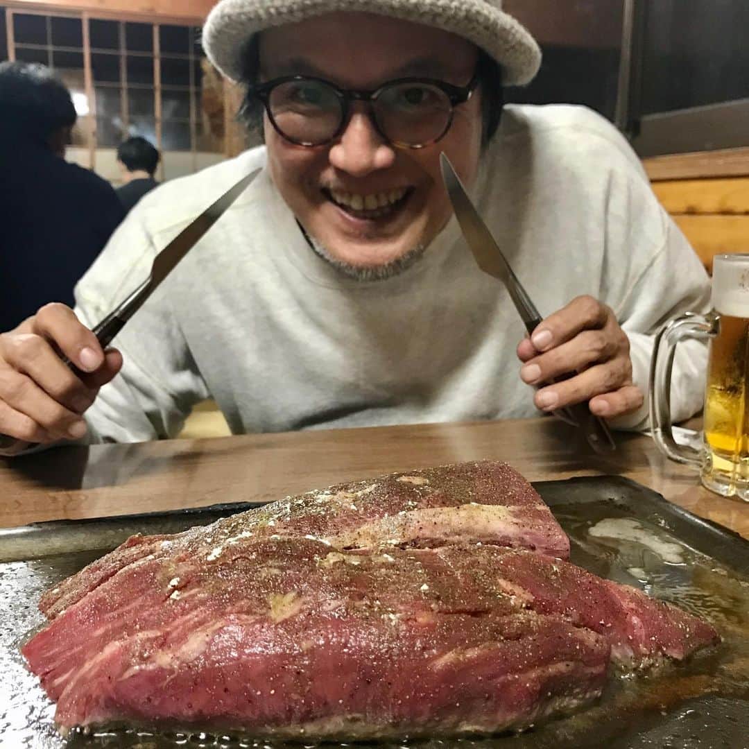 江口寿史のインスタグラム：「イッヒッヒ （撮影 森枝卓士）」