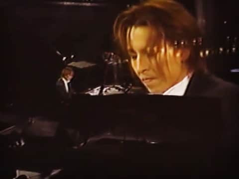 のインスタグラム：「今LAにいます。 あの日から20年経ったのですね。 今日という日が、素晴らしい時代の始まりとなることを祈っています。 " #ANNIVERSARY - at the Imperial Palace for the Japanese Emperor's 10th anniversary” 天皇陛下御即位十年奉祝曲 https://www.youtube.com/watch?v=IjT3j7kz054  #fbf」