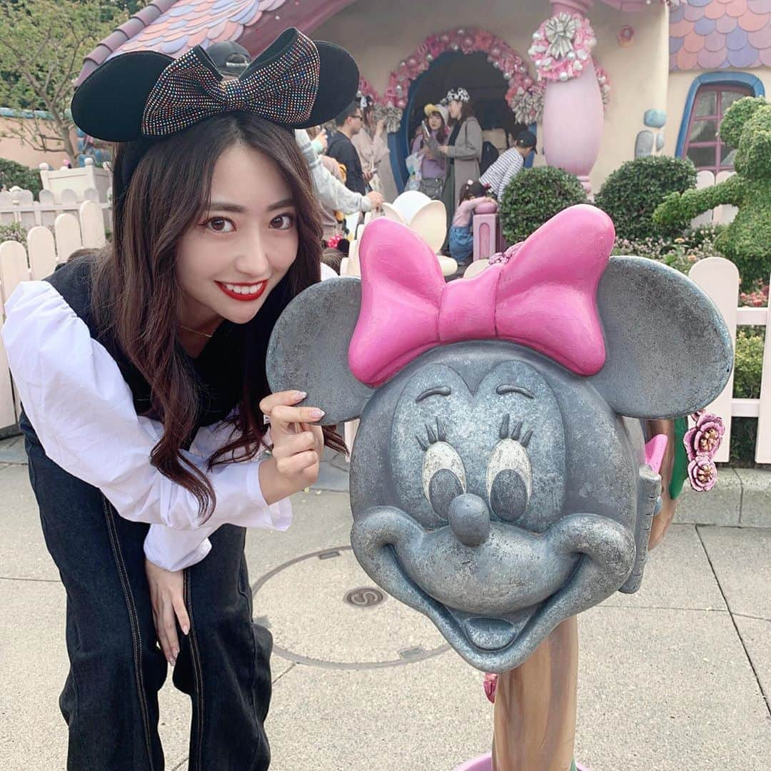 山木彩乃さんのインスタグラム写真 - (山木彩乃Instagram)「. 久しぶりのDisneyland🎀♣️ めっちゃはしゃいだ〜！！！ . . . #ディズニーコーデ #ディズニーランド #ディズニーカチューシャ #ディズニー #ミニー#ミッキー」11月9日 19時40分 - yamaki__ayano