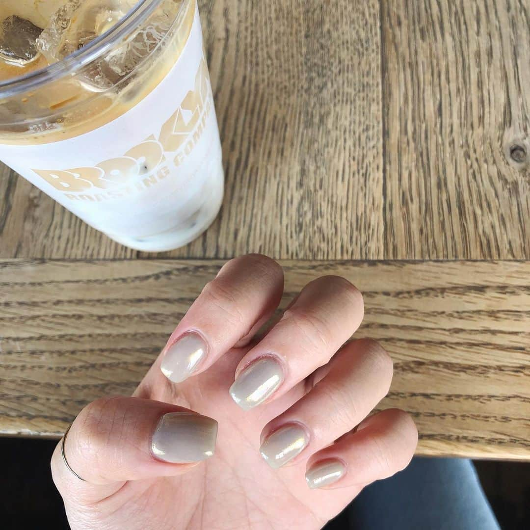 藤原菜摘さんのインスタグラム写真 - (藤原菜摘Instagram)「ミラーネイル💫💫#natsumi_nail_」11月9日 19時47分 - natsumi_fujiwara