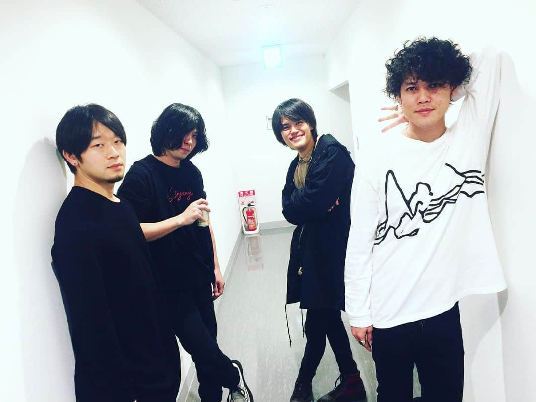 橋本塁さんのインスタグラム写真 - (橋本塁Instagram)「仙台PITでの9mm Parabellum Bullet「FEEL THE DEEP BLUE TOUR 2019」ライブ撮影終了！名作DEEP BLUEの世界観が凄い出てたライブでした！ #9mmparabellumbullet #仙台PIT #サウシュー #soundshooter」11月9日 20時36分 - ruihashimoto