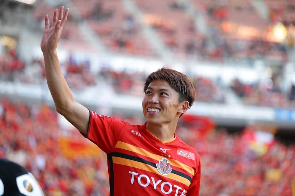 のインスタグラム：「『神戸戦』 みんなで勝ち取った勝利🙌🏻 素晴らしい雰囲気を作ってくれたファミリーの皆さん、今日もアツい応援ありがとうございました！ 次も必ず勝つ！ #grampus  #太田宏介」