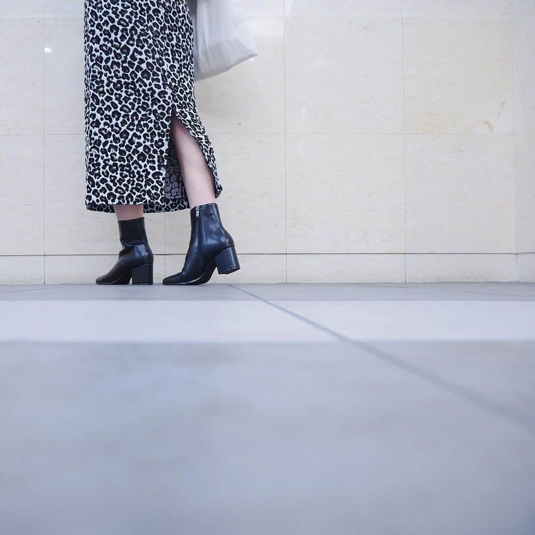 naho_7のインスタグラム：「. @basement_online  ベースメントのブーツ basicで中ふわふわで最近愛用中👞 最近急に寒くなってきたなあ〜 はやく紅葉見たい🍁 #basementonline」