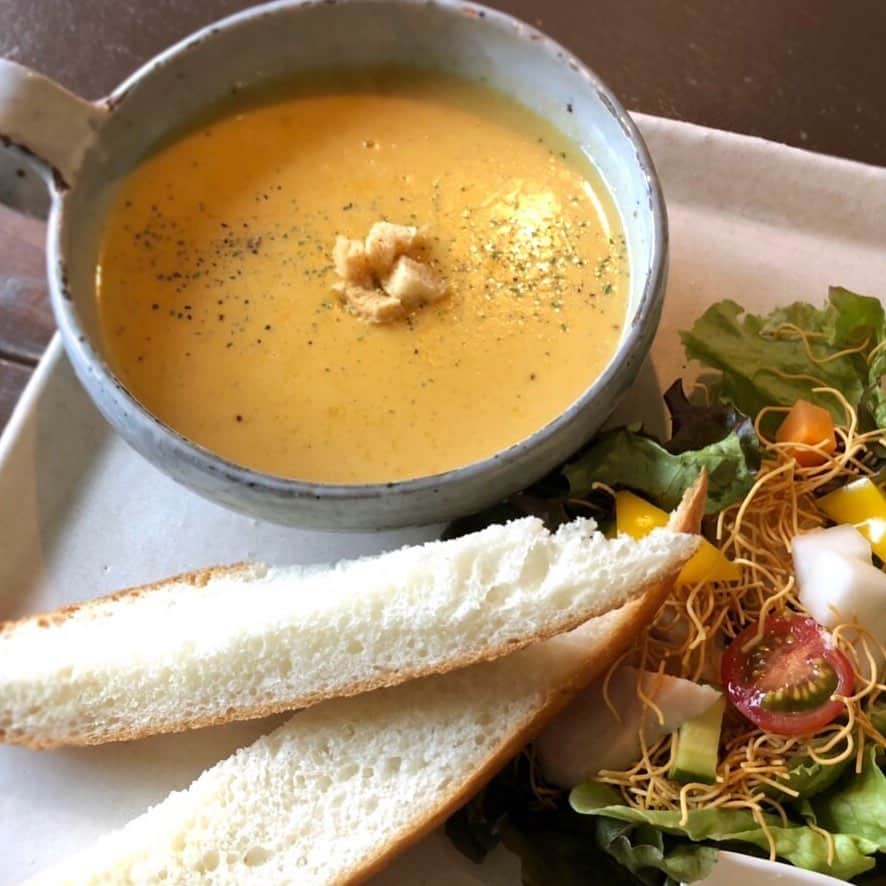 cafezakkagallery-flagのグルメインスタ