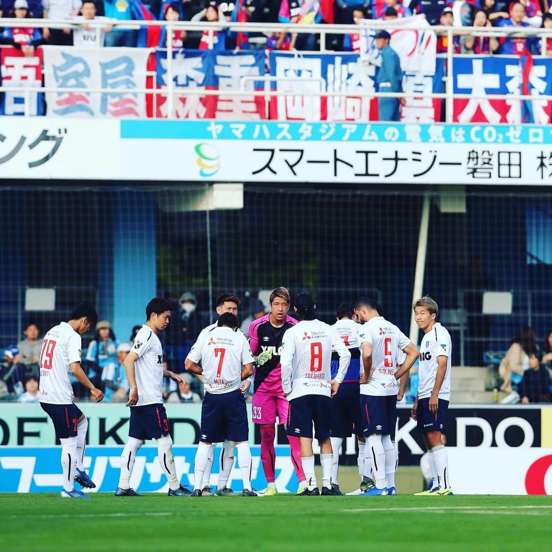 林彰洋のインスタグラム：「Nice victory. サポートありがとうございました👍👍👍 ここでもう一度引き締めて、次の試合にまた良い状態で🙆‍♂️ #vsジュビロ磐田 #合言葉 #強気に #brave #fctokyo」