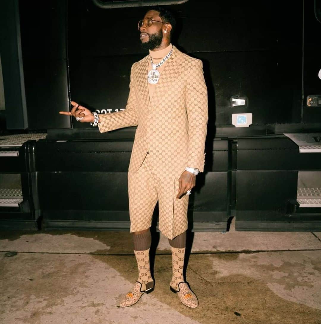 グッチ・メインのインスタグラム：「HOWEVER i stay GUCCI down 2 Da 🧦」