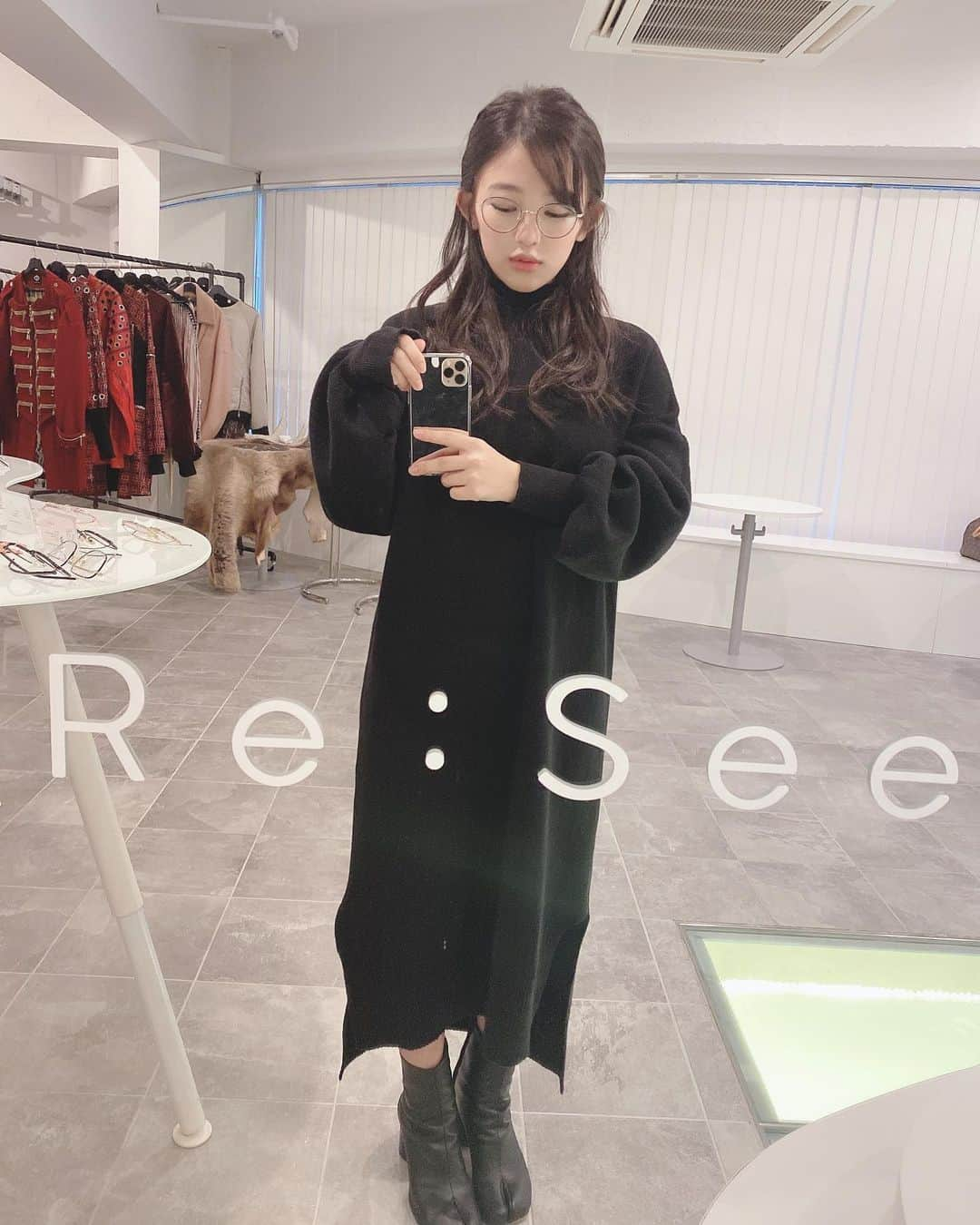 天木じゅんさんのインスタグラム写真 - (天木じゅんInstagram)「new one💭🖤👓 #resee」11月9日 23時48分 - jun.amaki