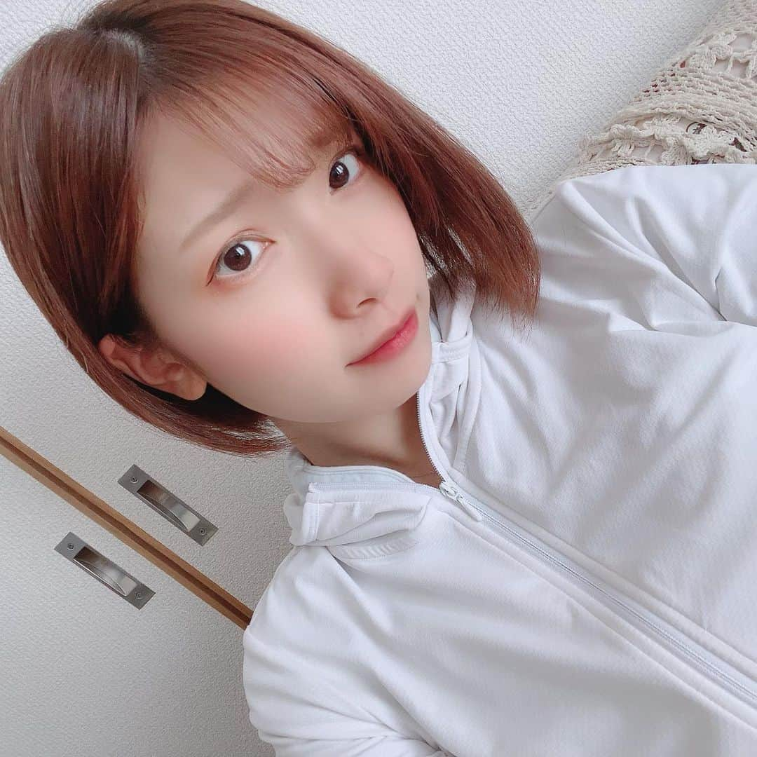 森川彩香のインスタグラム：「前髪ありとなし どっちも楽しい♡」