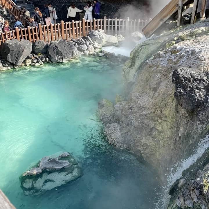 宮本美季のインスタグラム：「草津温泉、久しぶりに来ました😊 しかしiPhone 11proの画質がすごい😳 紅葉真っ最中🍁  #フィルター無し #やっぱ蕎麦でしょ #温泉体ポカポカ」