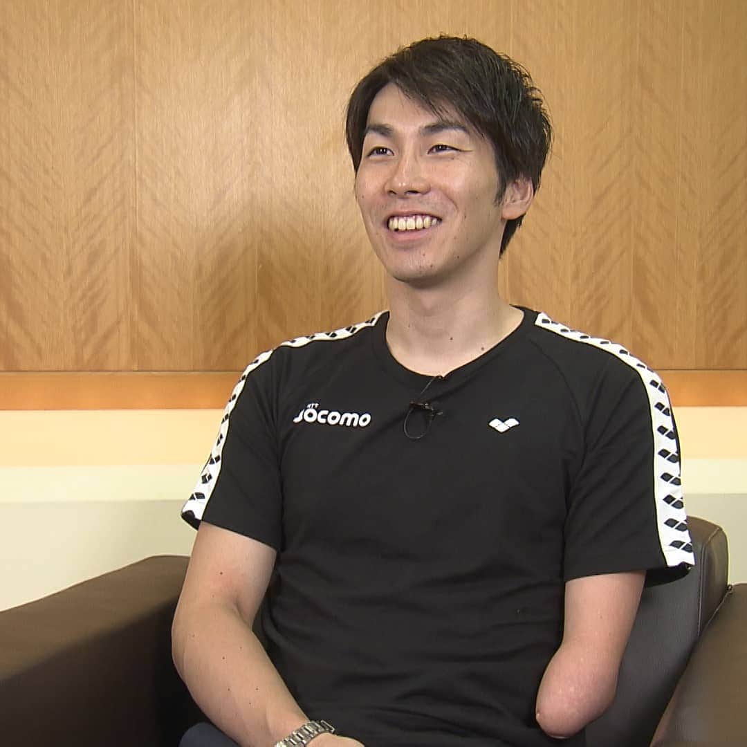 日本テレビ「POWERフレーズ」のインスタグラム：「今夜6:55～ #パラ水泳 #山田拓朗 選手 #後編  自身パラリンピック4大会目となる 2016年のリオで自己ベスト更新し 悲願のメダルを獲得した山田選手。 来年の東京で再びメダル獲得へ。  しかし この3年間は自己ベストを 更新出来ず 苦しい時期が続いています。  そんな中でも前向きにして 競技人生を支えてくれる POWERフレーズを紹介します！  ナレーターは #バドミントン #藤井瑞希 さん  #パラリンピック #水泳 #paralympic #swimming #銅メダル  #🥉 #パラ水泳 #山田拓朗 選手 #東京パラリンピック #2020 #自己ベスト #日テレ #ntv  #POWERフレーズ」