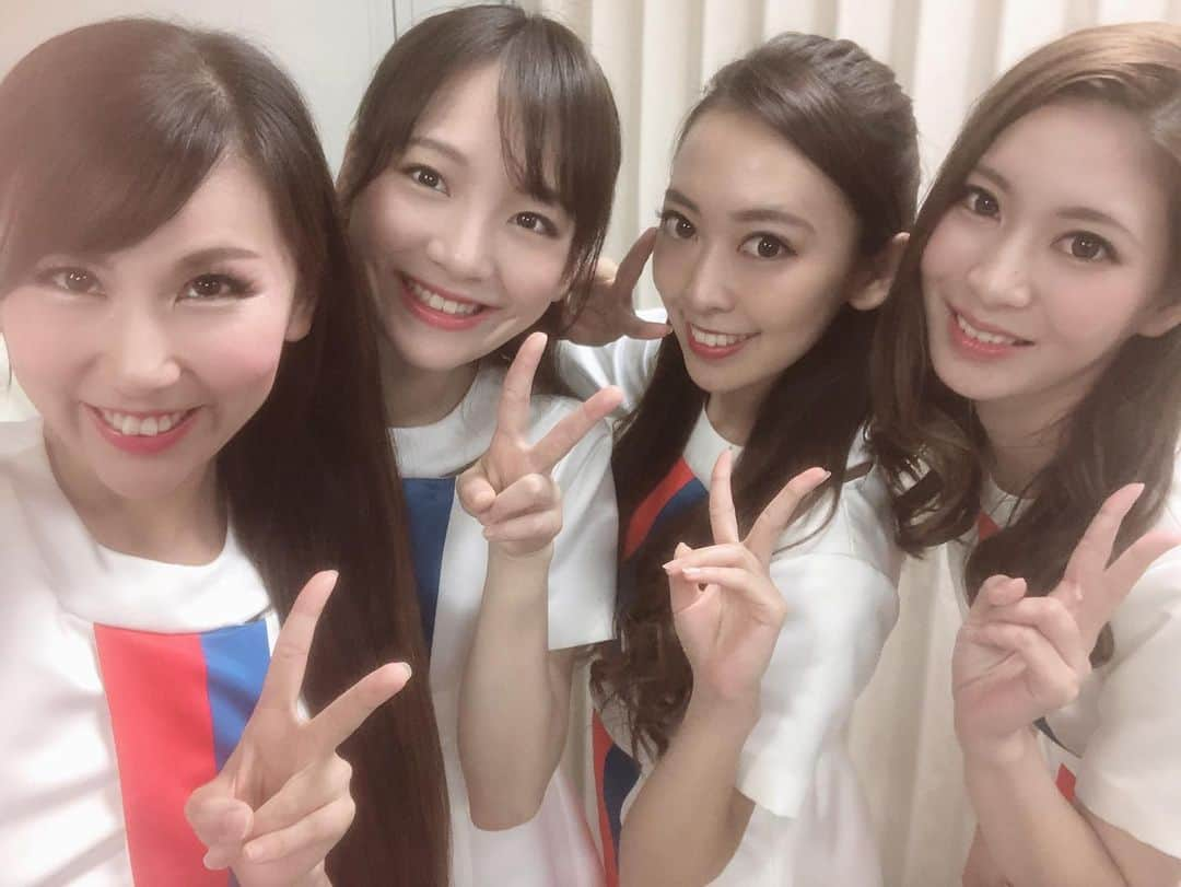 岡村真依さんのインスタグラム写真 - (岡村真依Instagram)「楽しかった写真いっぱいだぁー😍😍😍 ・ 控え室が楽しすぎた🙈💕 ・ #tms #tms2019 #isuzu #いすゞのトラック #beauties #japanesegirl #美女 #美女軍団　#💋」11月10日 12時31分 - maimai_maai