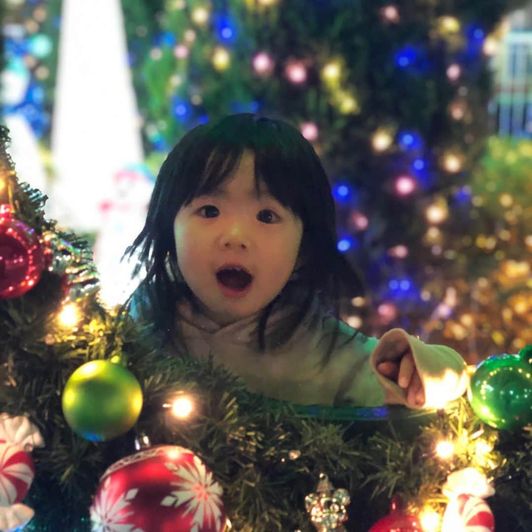 村上福之のインスタグラム：「娘と1週間ほど実家暮らし。ママはリフレッシュできたかな。」