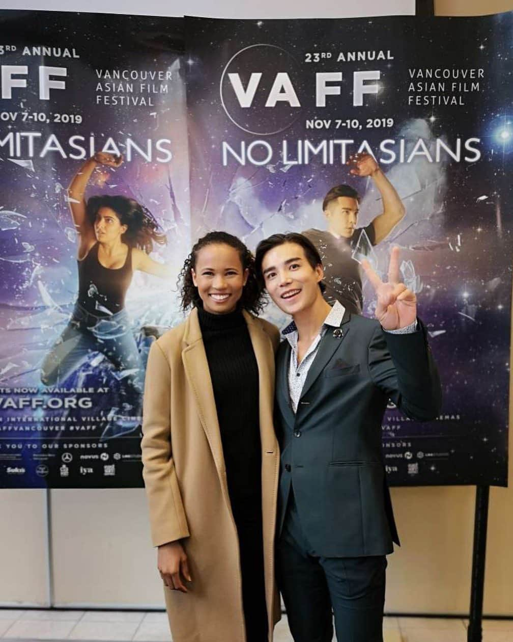 ルーディ・リンさんのインスタグラム写真 - (ルーディ・リンInstagram)「It’s closing of @vaffvancouver tomorrow. Congrats to all the organizers, filmmakers, volunteers and actors and actresses involved. Also here is an multitalented filmmaker and a familiar face from Black Mirror - Striking Vipers. @folaevansakingbola also has a short premiering tomorrow at VAFF called @grandmas80thsurprise which won at MAMM earlier this year. My bro @osricchau has his film @emptybydesignmovie screening tonight! #NOLIMITASIANS #strikingvipers #blackmirror #vaff #emptybydesign #osricchau #invazn #representationmatters #representasn」11月10日 8時46分 - ludilin