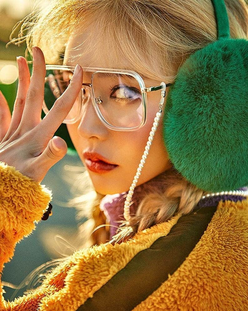 Han Ga Eunさんのインスタグラム写真 - (Han Ga EunInstagram)「3double0 in jeju  겨울시즌 준비중이얘요 🙏  Photo @circusbear_z」11月10日 9時42分 - gaeungbebe