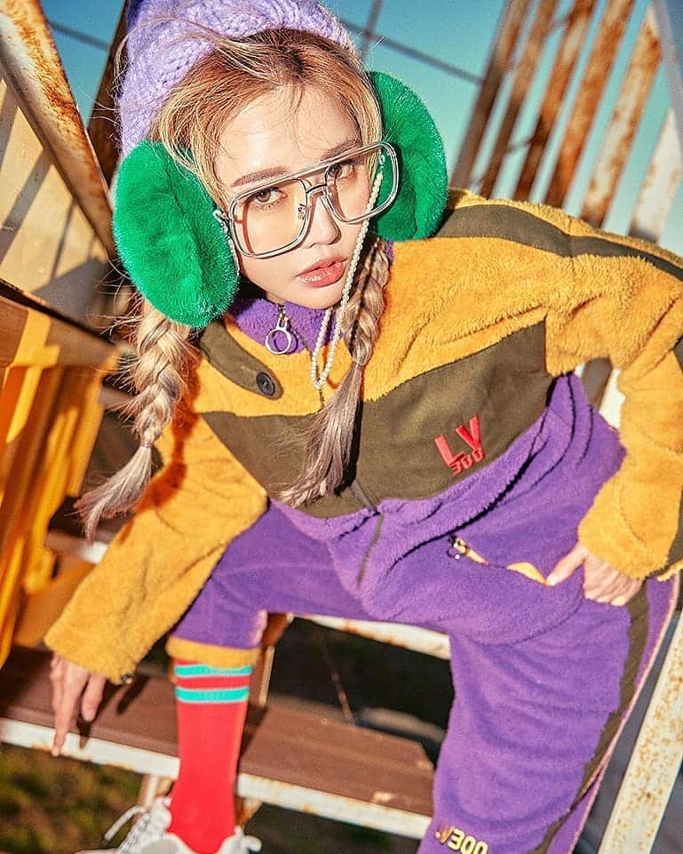 のインスタグラム：「3double0 in jeju  겨울시즌 준비중이얘요 🙏  Photo @circusbear_z」