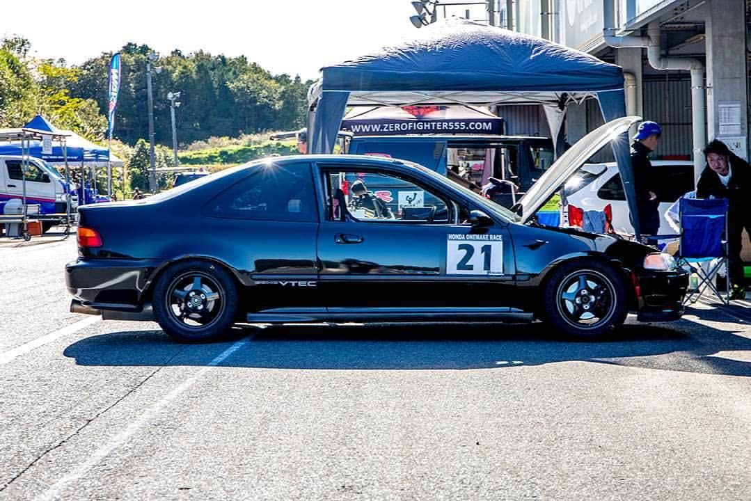 mistbahnさんのインスタグラム写真 - (mistbahnInstagram)「_ ガレージアジトレーシング Honda EJ1 CIVIC _ _ Shot on 4-Nov 2019 "HONDA VTEC ONE MAKE RACE Rd.4" at Suzuka TWIN Circuit owner: @yuji_889517 photo: @mistbahn _ _ JP) 2019年11月4日 鈴鹿ツインサーキット、ゼロファイターさん主催「HONDA VTEC ONE MAKE RACE Rd.4」で撮影。 _ _ #hondavteconemakerace #zerofighterautocustom #ガレージアジトレーシング #アジトレーシング #ガレージアジト #suzukatwincircuit #suzukatwin #鈴鹿ツイン #鈴鹿ツインサーキット #civic #hondacivic #ホンダシビック #シビック #ctr #acuractr #ej1 #ej2 #eg6 #eh3 #egcivic #civiccoupe #hondaciviccoupe #bseries #b16 #b16b #b18 #b18c  #timeattack #timeattackjapan #hondasontrack」11月10日 10時25分 - mistbahn