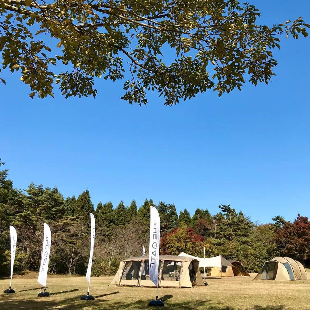 SUNDAY MOUNTAINさんのインスタグラム写真 - (SUNDAY MOUNTAINInstagram)「【FORESTIVALに出店】 ＊ 福井県・大野市 六呂師で開催中のイベント FORESTIVALに出店しています！ 森の中に広がる素敵な空間。 美味しい食べ物やワークショップもあります！ この後16時まで。 ぜひ皆さん遊びに来て下さい。 ＊ ■ THE GATE by SUNDAY MOUNTAIN 営業時間 11:00~19:00 (水曜定休) 福井県福井市定正町1216 TEL 0776-97-8848 * * #THEGATEbySUNDAYMOUNTAIN #sundaymountain #サンデーマウンテン #アウトドア #キャンプ #パタゴニア #ノースフェイス #アークテリクス #チャムス #ノルディスク #MSR #KEEN #スノーピーク #コールマン #グリップスワニー #カリマー #コロンビア #アンドワンダー #ノルディスク #forestival #フォレスティバル」11月10日 11時52分 - sundaymountain