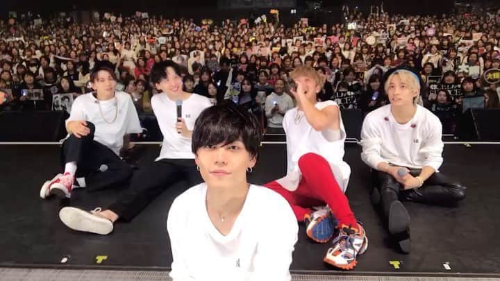 岩岡徹のインスタグラム：「熊本公演‼︎ ありがとうございました🧸📚 #da_ice #besttour #熊本  #振替公演」