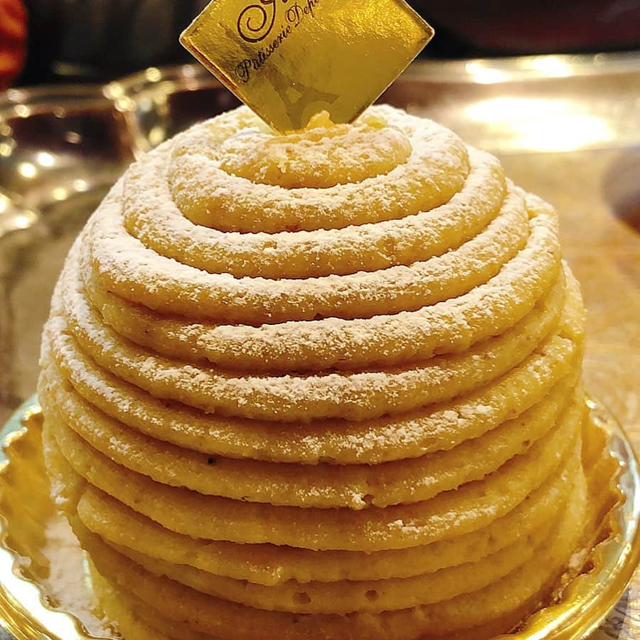 里井真由美のグルメインスタ