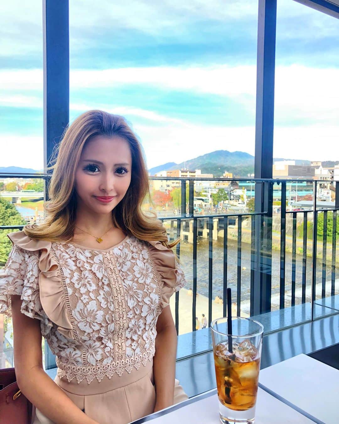 神咲 麻央 / まおちゃるのグルメインスタ