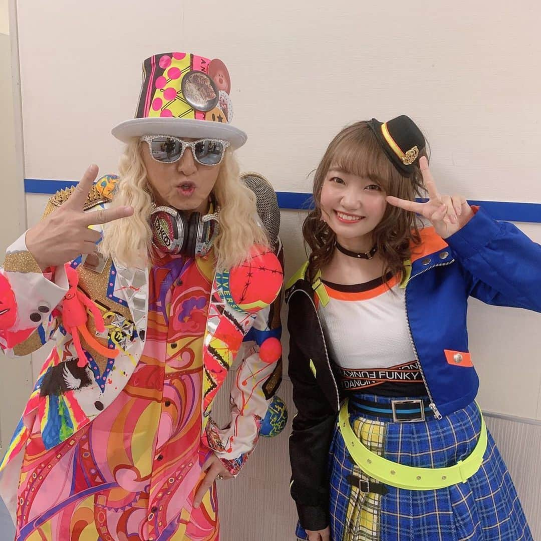 大橋彩香さんのインスタグラム写真 - (大橋彩香Instagram)「【シンデレラ7thLIVE】「Funky Dancing! 名古屋公演」DAY2ありがとうございました！KOOさんと2ショットを撮っていただきました(^^)(スタッフ)  #大橋彩香 #声優 #声優アーティスト #voiceactress #アニメ #animation #シンデレラ7th #idolmaster #デレマス #アイマス #アイドルマスター #シンデレラガールズ #シンデレラ #島村卯月 #卯月 #DJ #KOO #EZDODANCE #TRF #ダンス #dancing #funky」11月10日 22時27分 - ayaka_ohashi