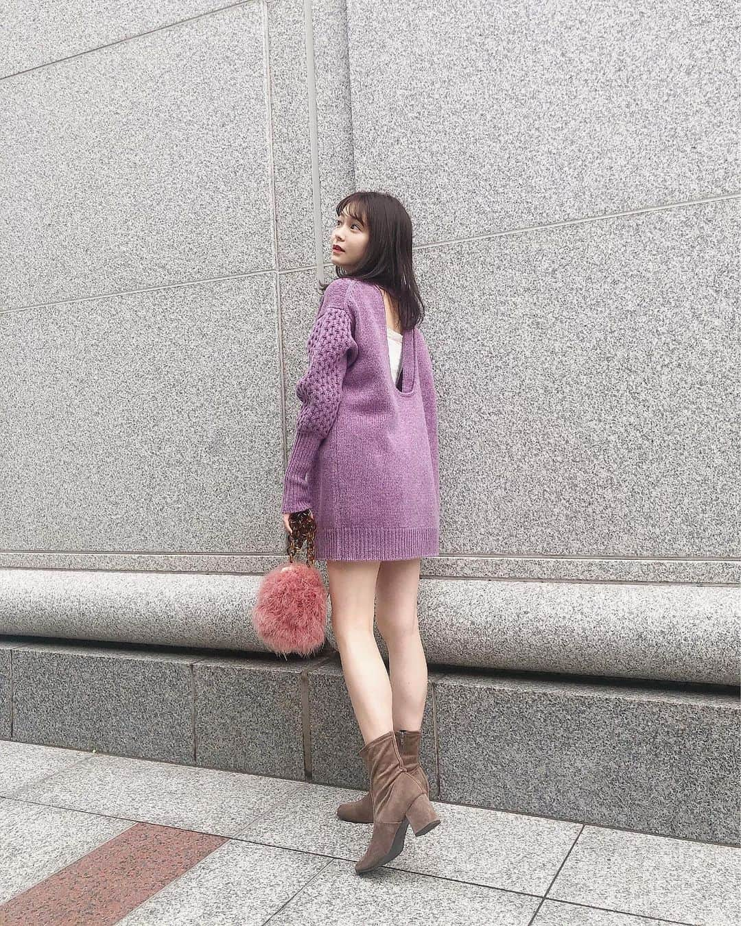 久間田琳加さんのインスタグラム写真 - (久間田琳加Instagram)「衣装写真が続いてたので、私服も📸 今までパープルはあんまり着なかったんだけど、一目惚れしちゃって買いました♡ #りんか丈 #ootd」11月10日 22時32分 - rinka_kumada0223